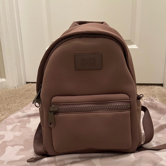 NWOT Dagner Dover Small Neoprene Backpack in Dune - Picture 5 of 9